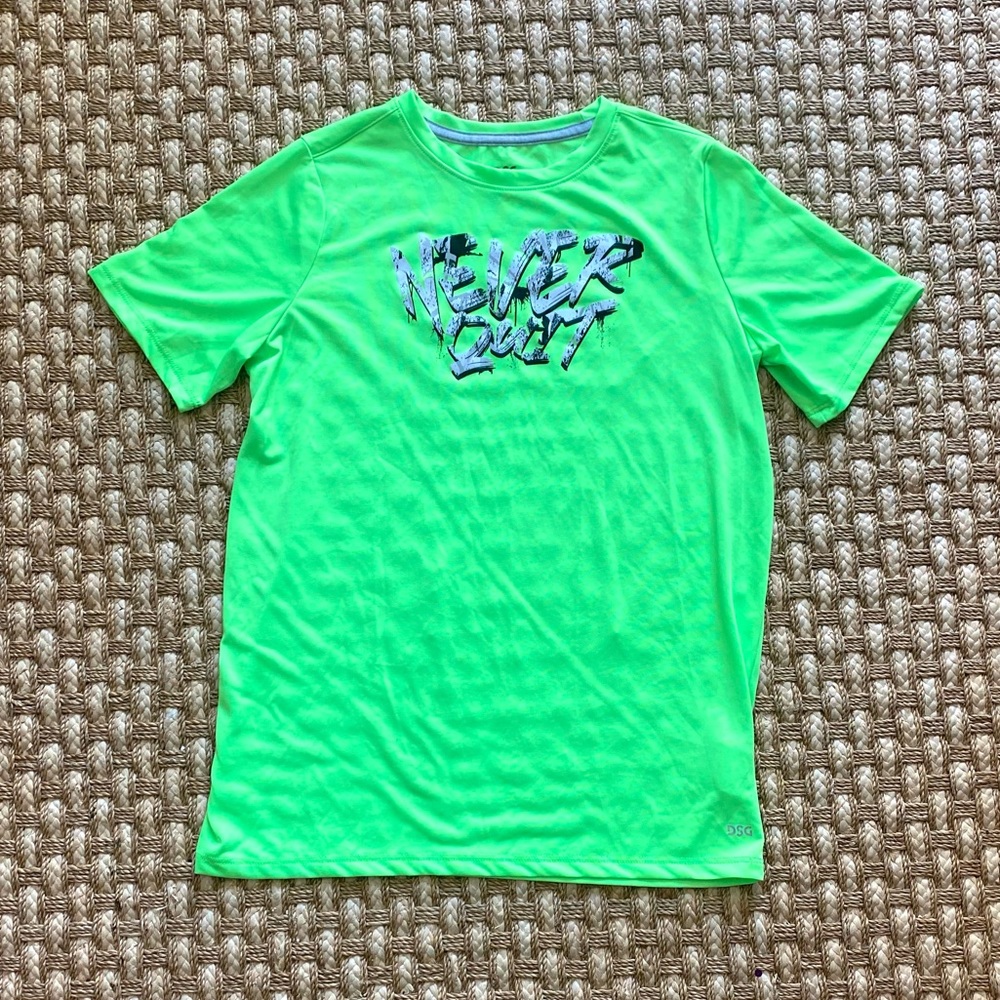 NWOT DSG Boys Shirt